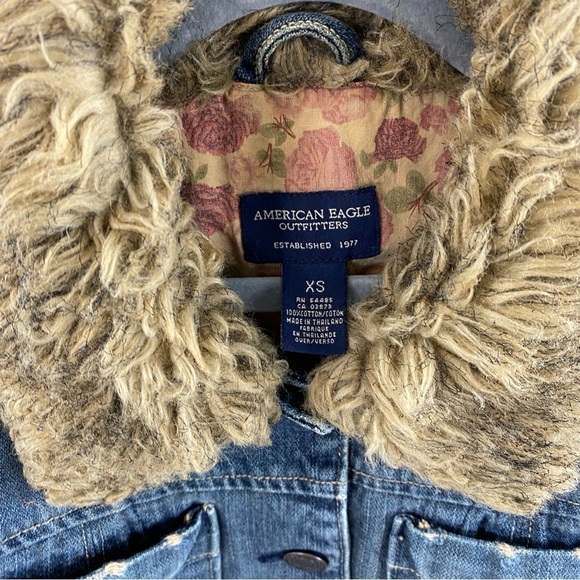 American Eagle‎ Outfitters Women's Penny Lane Jean Jacket Faux Fur Collar Sz XS - Picture 4 of 11